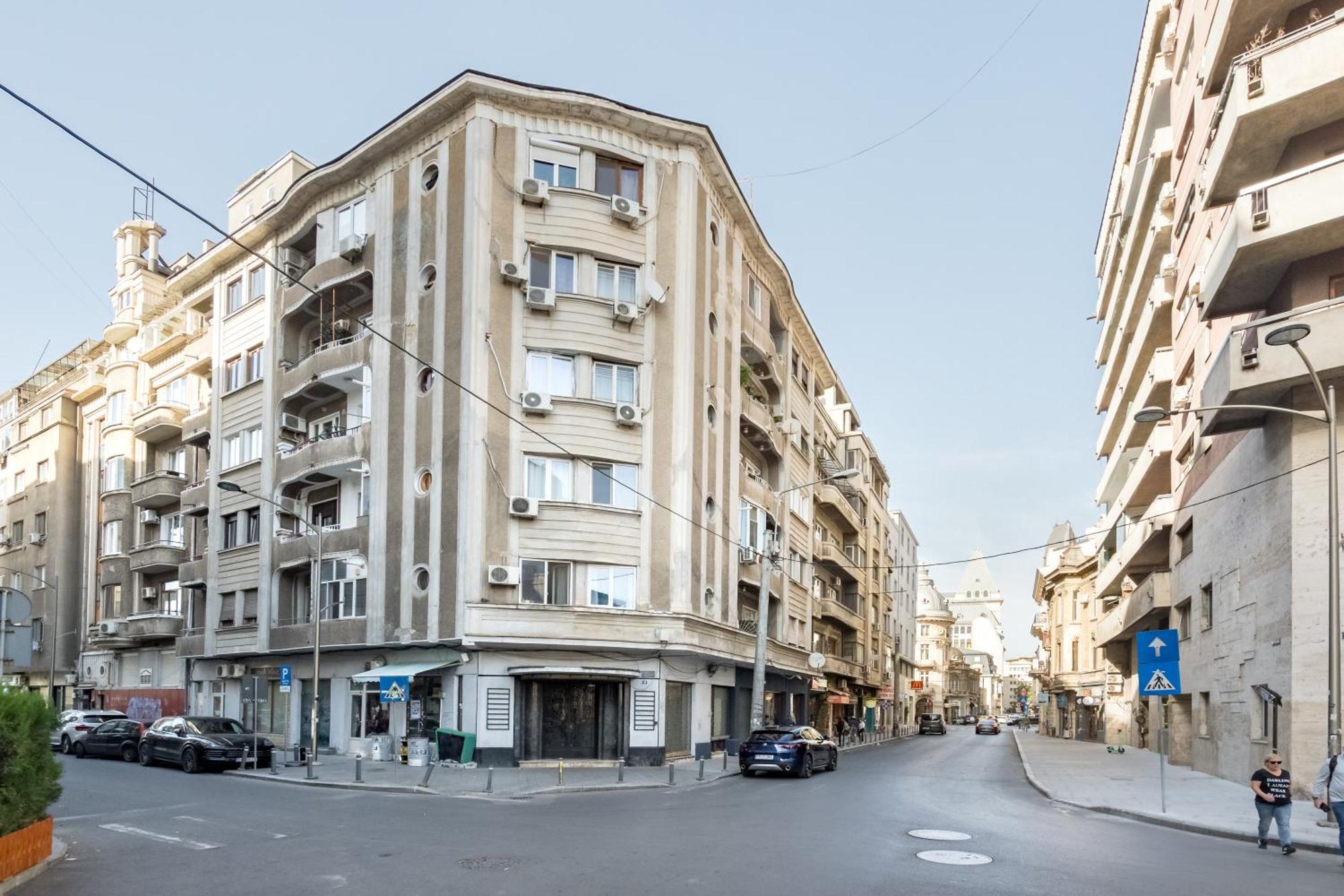 Cismigiu Serenity: 1Br Flat With Scenic Balcony Bucharest Exterior photo